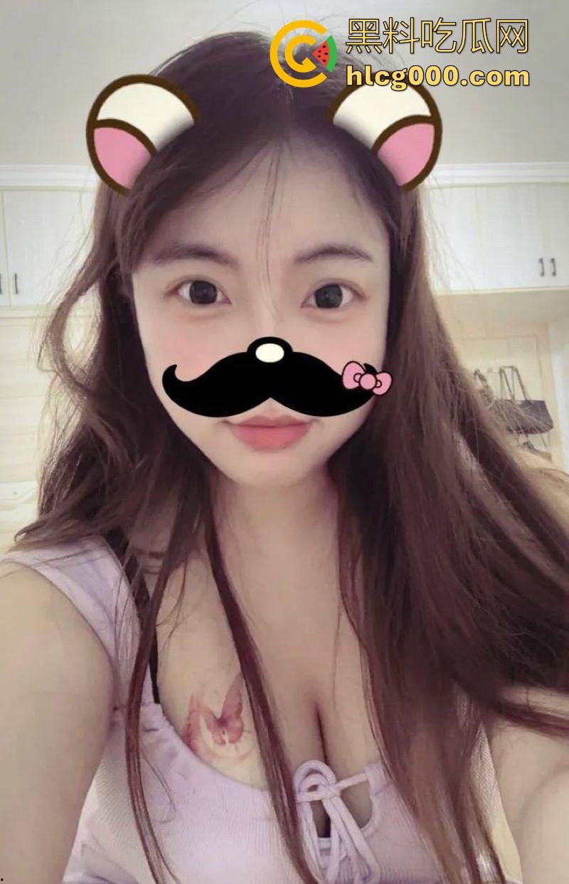 抖音巨乳主播【Primadonna】直播自慰，手指在被子下操纵着跳蛋，听着湿润的水声，眼神逐渐迷离，巨刺激！  第3张