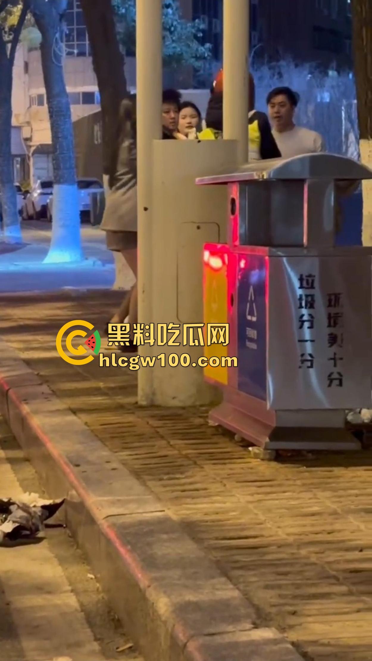 深圳街头大G车主醉汉闹事,嫌代驾收费贵,怒骂拳打不够还拿头盔爆扣,代驾被砸得怀疑人生! 第2张 深圳街头大G车主醉汉闹事,嫌代驾收费贵,怒骂拳打不够还拿头盔爆扣,代驾被砸得怀疑人生! 第2张