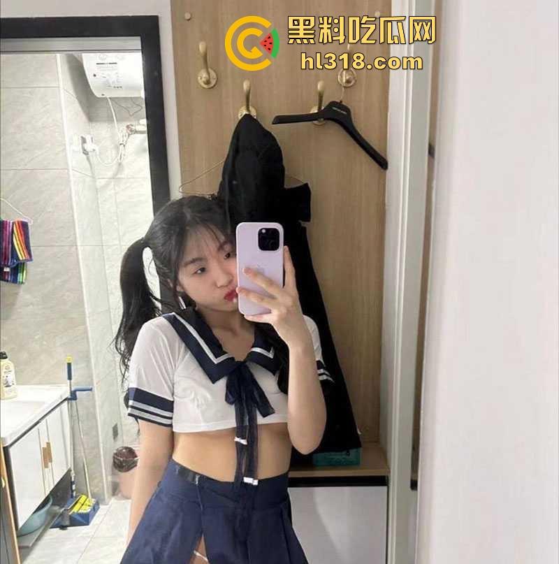 武汉大学反差学妹【李霜】人前清纯淑女背后却是男友专属淫荡母狗,极其反差淫荡,大量私密照视频流出! 第1张 武汉大学反差学妹【李霜】人前清纯淑女背后却是男友专属淫荡母狗,极其反差淫荡,大量私密照视频流出! 第1张