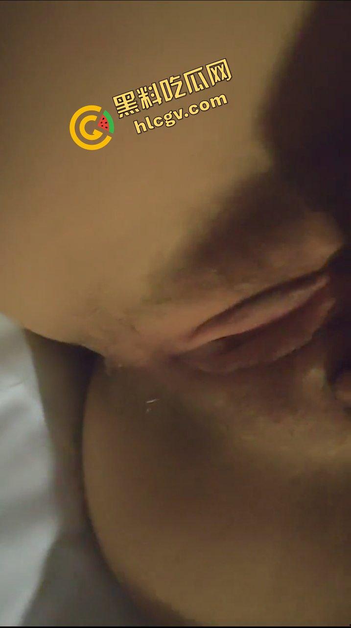 平江县职业技术学校 职高反差骚货『苑诗雨』发骚裸拍嫩乳 与男友做爱视频泄密 独家曝光流出! 第9张 平江县职业技术学校 职高反差骚货『苑诗雨』发骚裸拍嫩乳 与男友做爱视频泄密 独家曝光流出! 第9张