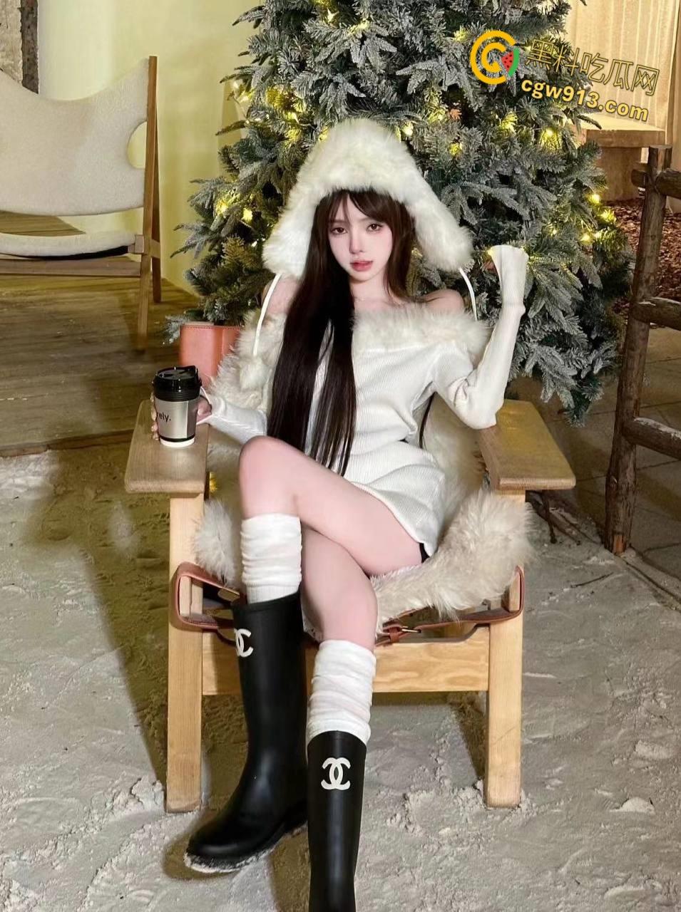 妹妹姨妈期饥渴难耐,骗哥哥大姨妈走了,豹纹高跟鞋大长腿主动骑乘,无套后入内射骚穴! 第2张 妹妹姨妈期饥渴难耐,骗哥哥大姨妈走了,豹纹高跟鞋大长腿主动骑乘,无套后入内射骚穴! 第2张