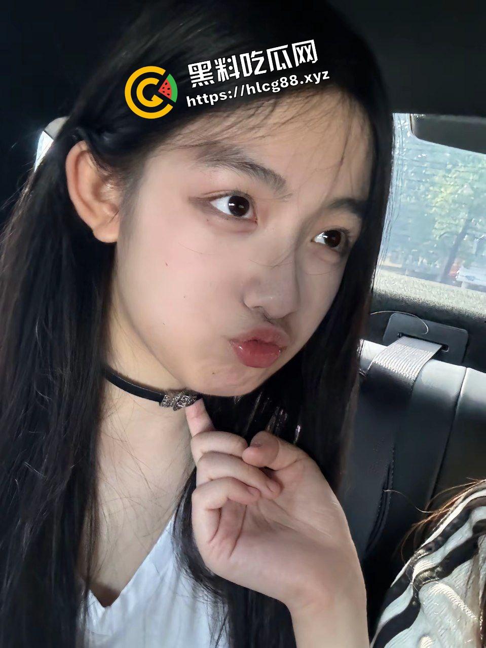 绿帽奴肾虚秒男没性能力秒射,喊上非洲黑人小伙SM爆操淫妻,自己则在一旁观赏加油助威! 第3张 绿帽奴肾虚秒男没性能力秒射,喊上非洲黑人小伙SM爆操淫妻,自己则在一旁观赏加油助威! 第3张