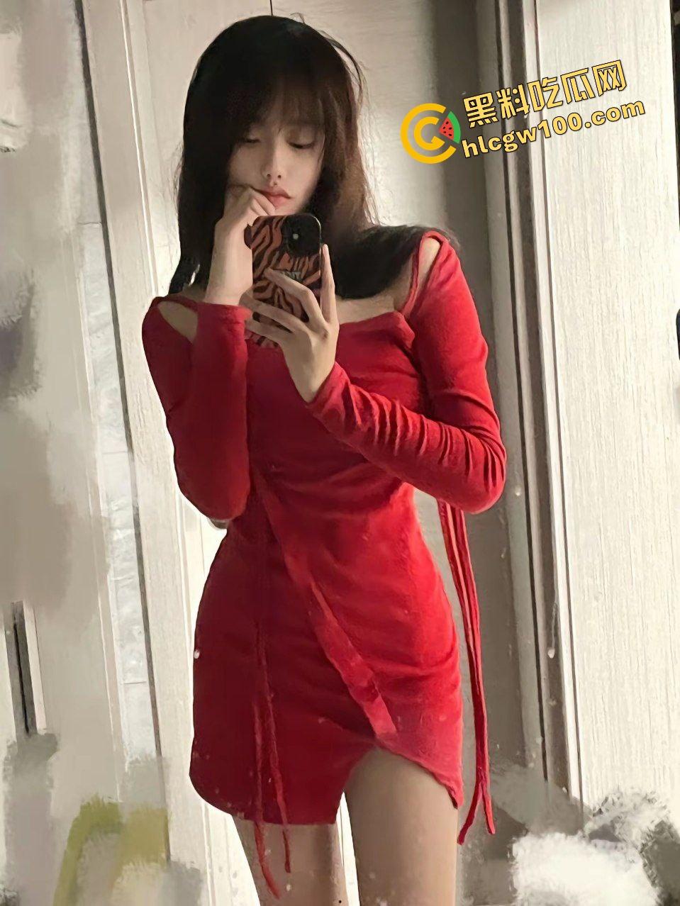 广西南宁淫荡人妻反差母狗【李静婷】榨精肉便器性生活一天,狗链SM后入骑乘淫荡性爱!独家流出! 第4张 广西南宁淫荡人妻反差母狗【李静婷】榨精肉便器性生活一天,狗链SM后入骑乘淫荡性爱!独家流出! 第4张