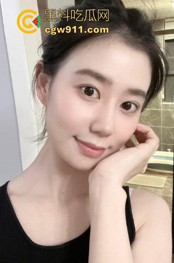 秦皇岛极品人妻少妇【魏文捷】情趣内衣诱惑情人爸爸,主动后入骑乘榨精,欲求不满的性瘾者,被调教成小母狗! 第1张 秦皇岛极品人妻少妇【魏文捷】情趣内衣诱惑情人爸爸,主动后入骑乘榨精,欲求不满的性瘾者,被调教成小母狗! 第1张