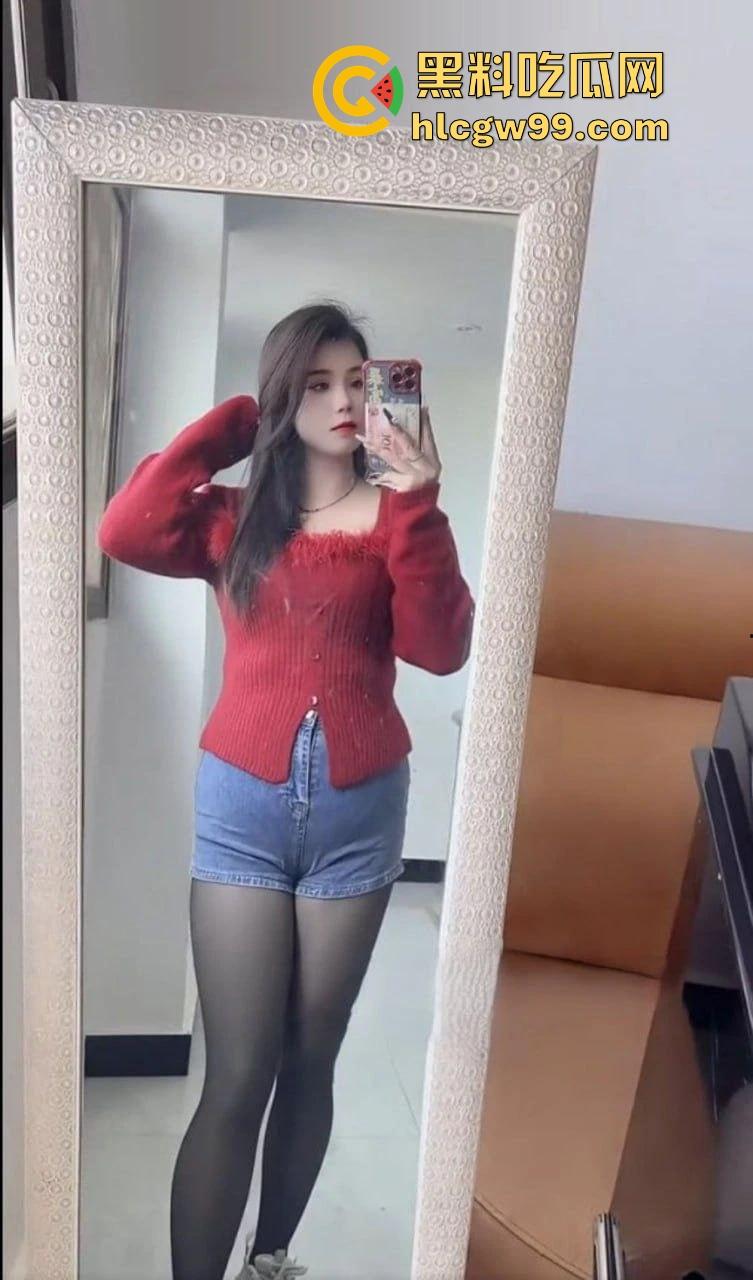 快手网红【小婊妹】明码标价200买自慰，2000线下一夜情，颜值平平还敢卖这么贵，真把自己当金逼了？  第12张