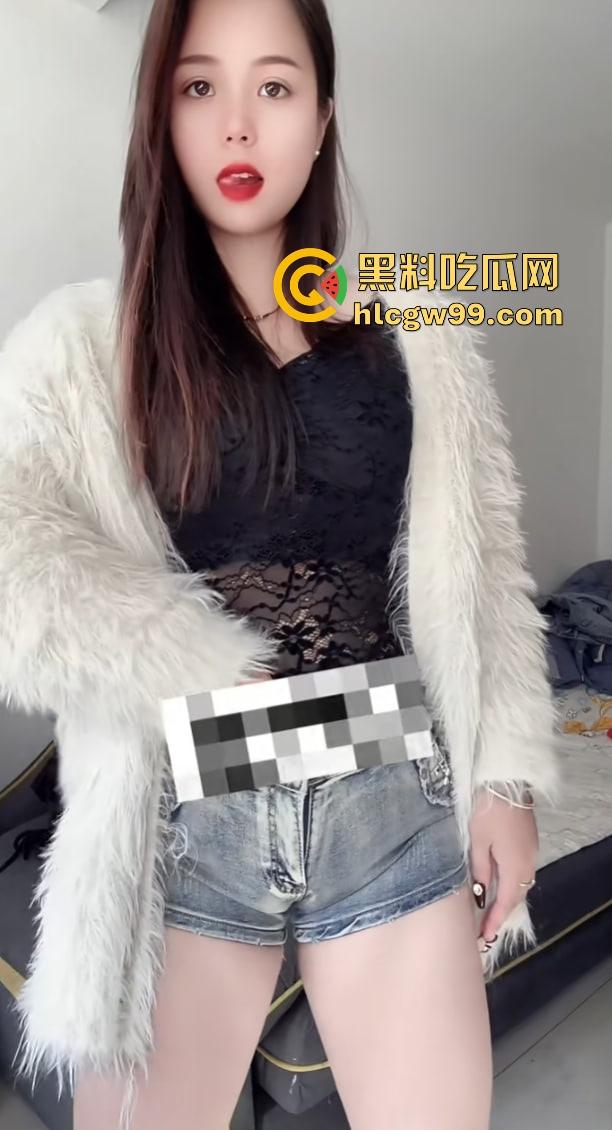 快手网红【小婊妹】明码标价200买自慰，2000线下一夜情，颜值平平还敢卖这么贵，真把自己当金逼了？  第15张