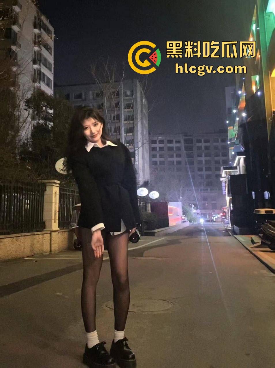 高颜值御姐【欧阳苏媛】云盘不雅视频流出！吃鸡姿势骚到爆，网友：想不到表面清纯内里这么野！  第6张