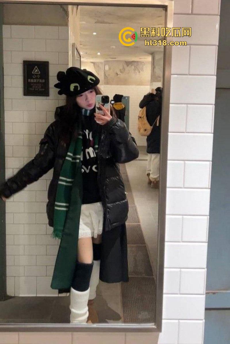 暨南大学大一学生【林晓冬】清纯学妹性爱上瘾，恋爱期间多次约炮出轨被男友发现，怒将私拍曝光报复！  第2张