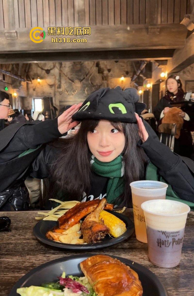 暨南大学大一学生【林晓冬】清纯学妹性爱上瘾，恋爱期间多次约炮出轨被男友发现，怒将私拍曝光报复！  第4张