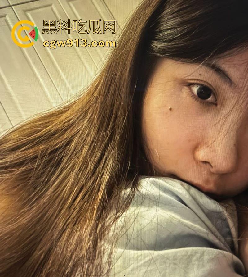 杭州师范学院【董雯琴】约炮成瘾私密视频流出,反差学姐露脸深喉吃鸡,火辣翘臀惨遭炮友猛攻! 第3张 杭州师范学院【董雯琴】约炮成瘾私密视频流出,反差学姐露脸深喉吃鸡,火辣翘臀惨遭炮友猛攻! 第3张