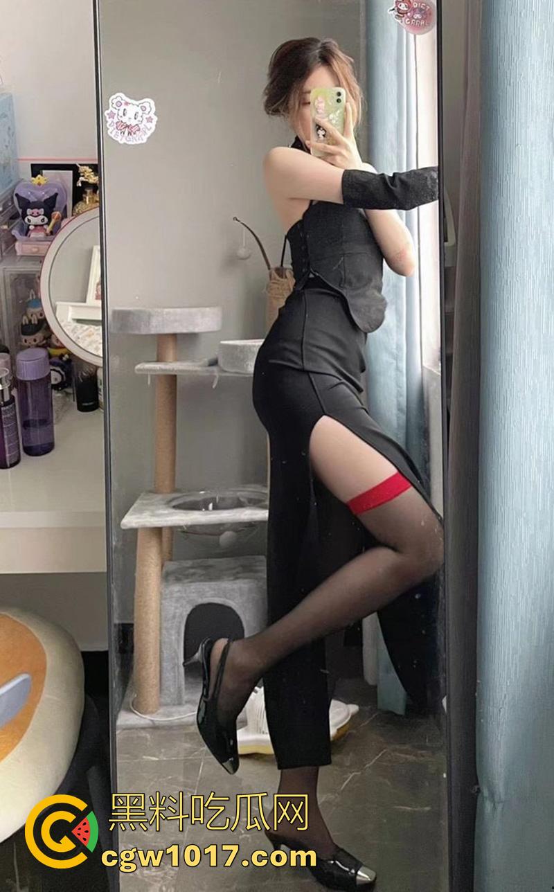 广东清纯嫩妹【张婷】，颜值可爱甜美，身材更是纤细修长，在出租屋任由男友爆操中出，高潮喷水淫荡至极！  第3张