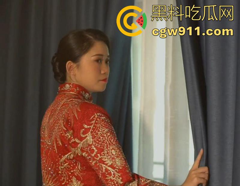 炒到5000的珍稀原片，大奶淫妻【萍夫人】，结婚前一天被伴郎群p，穿婚纱合服被5p爆操，意外露脸被警察顺藤摸瓜，目前已经断更！  第3张