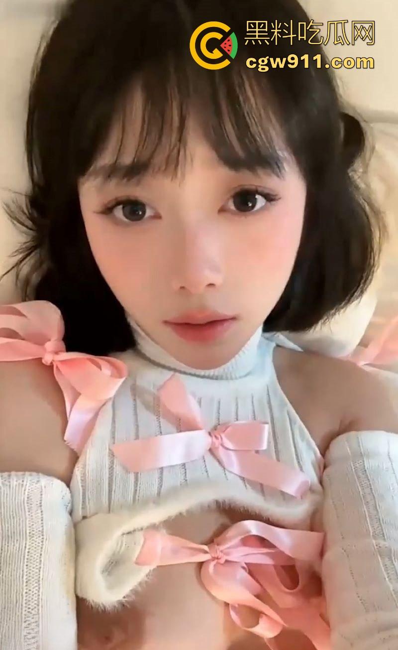 高颜值白虎福利姬【露娜酱】自慰福利视频曝光,美乳挺翘翘臀圆润,对着白虎穴一插到底,蜜汁喷涌简直爱了! 第1张 高颜值白虎福利姬【露娜酱】自慰福利视频曝光,美乳挺翘翘臀圆润,对着白虎穴一插到底,蜜汁喷涌简直爱了! 第1张