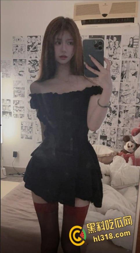 抖音网红【宥子柚】,高颜值母狗与榜一大哥激情做爱,粉嫩白虎小穴被插的白浆直流,第二天逼都肿了 ! 第2张 抖音网红【宥子柚】,高颜值母狗与榜一大哥激情做爱,粉嫩白虎小穴被插的白浆直流,第二天逼都肿了 ! 第2张