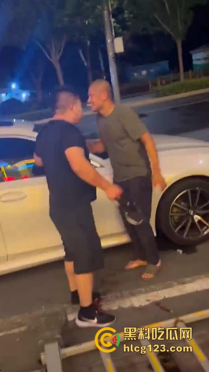 泰州两男子酒后互殴 重拳出击 脑袋都要开花了  第8张