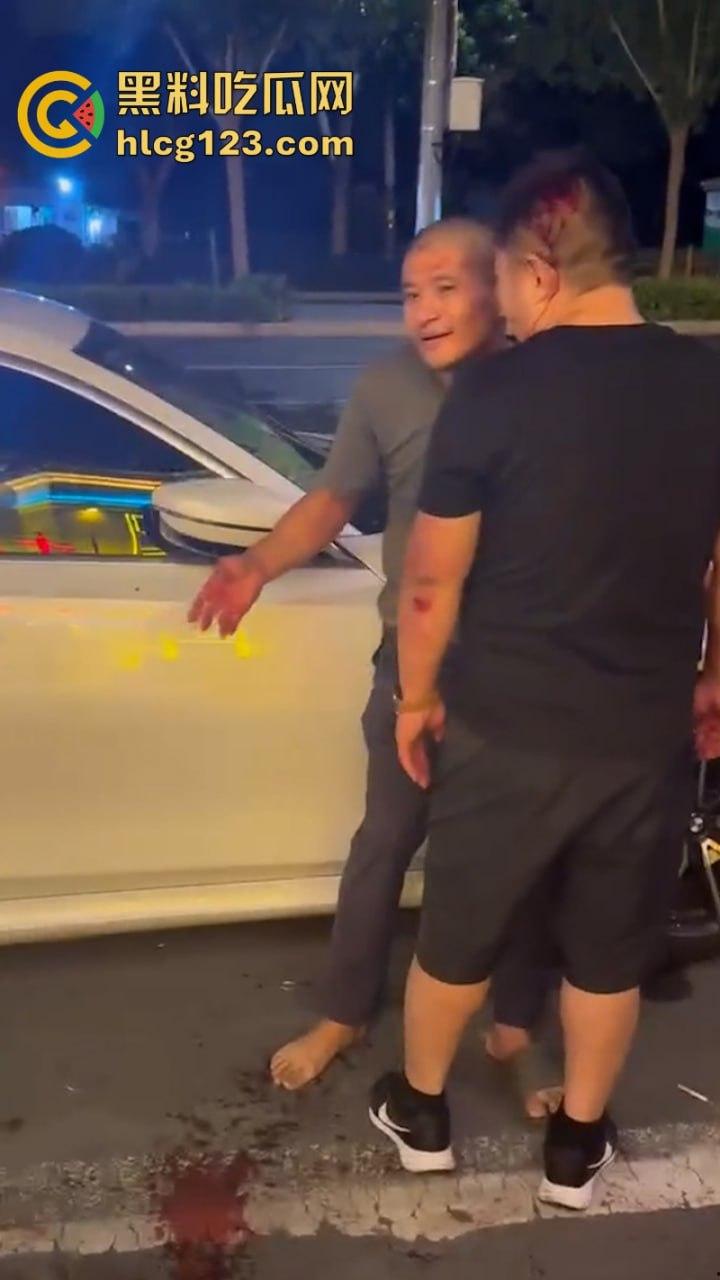 泰州两男子酒后互殴 重拳出击 脑袋都要开花了  第10张