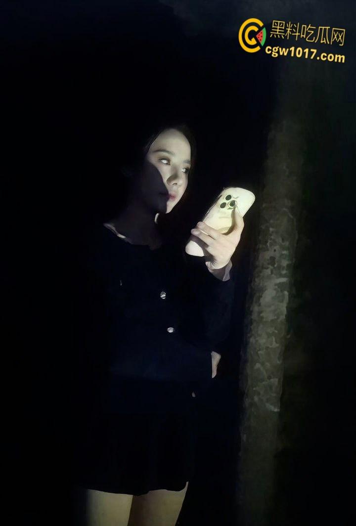 广西南宁琅西菜市站街女后续，火爆全网后竟排起长龙队，小姐姐骚逼被操到冒烟，嫖客蜂拥扫街狂肏！  第5张