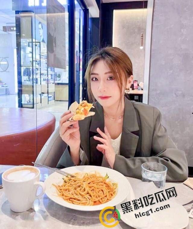 四川师范学院 女大学生『李欣颖』与炮友酒吧厕所口交 回酒店多体位爆操 性爱视频流出  第3张