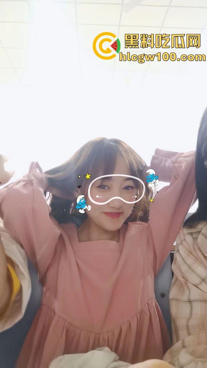 浙江外国语学院贫乳少女【张娜】，清纯外表内心放荡，花式骑乘放肆淫叫尽显放荡本性  第15张