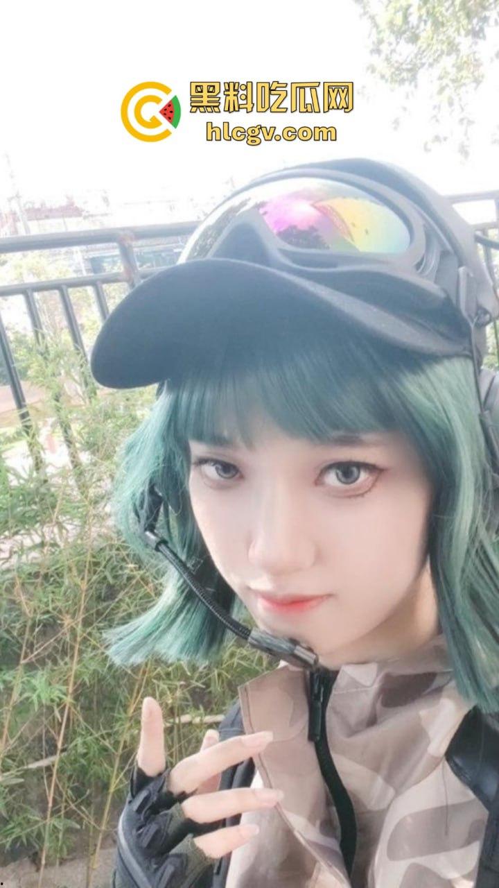 广州动漫星城厕所门事件，TScoser『鹅宝不是鹅』免费提供屁眼享受，男厕排队操！  第8张