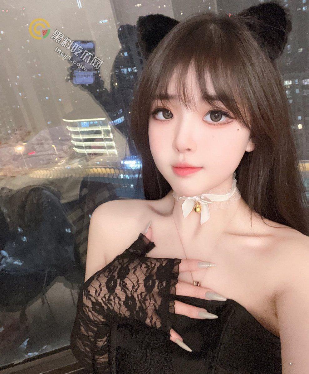 抖音网红【我是谁我也不知道】不雅视频泄露,金主爸爸夜晚疯狂操她 第2张 抖音网红【我是谁我也不知道】不雅视频泄露,金主爸爸夜晚疯狂操她 第2张