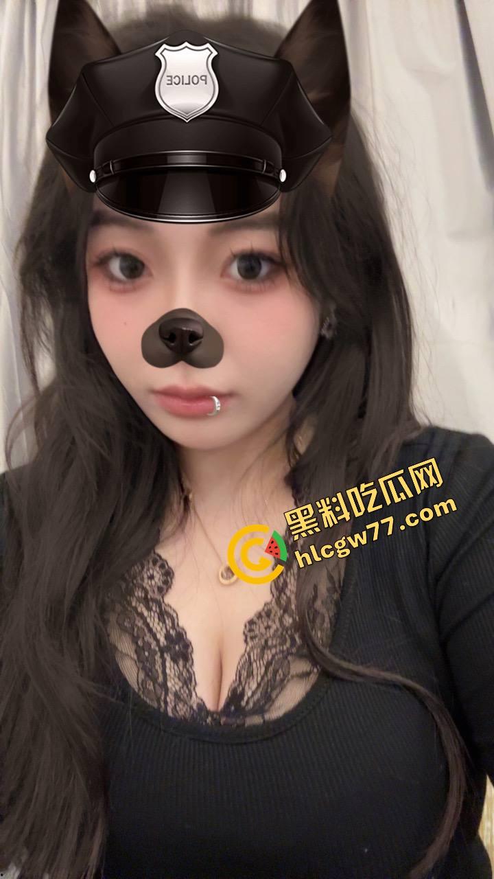 云南富宁极品野鸡『罗腼』痴迷3P想玩三洞塞满，回老家前骚话满天飞，想试试看双跳蛋爆穴通肠！  第5张