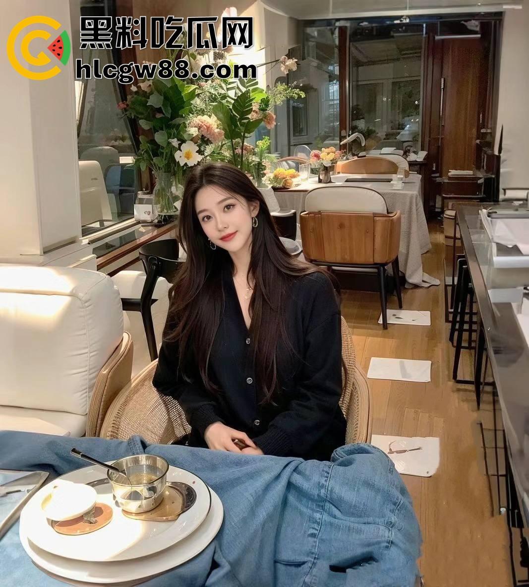 江苏师范学院风云女神【马明敏】曾被全校男生暗恋，结果是个被金主调教的母狗，骚穴无套任人操！  第4张