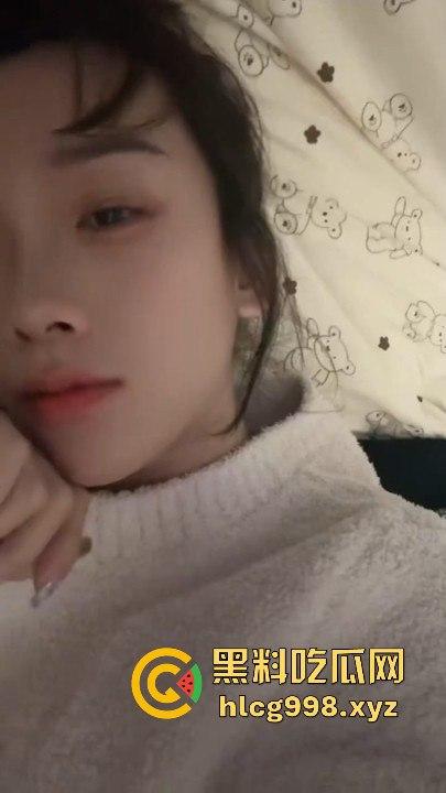 绿帽男的终极享受!娇妻变成骚贱小母狗,撅着屁股被后入,聊天记录堪称变态! 第4张 绿帽男的终极享受!娇妻变成骚贱小母狗,撅着屁股被后入,聊天记录堪称变态! 第4张