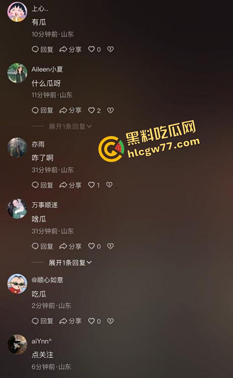 青州古城活春宫现场曝光,古风绿裙女深巷口跪舔鸡巴,男的边让口边跟路人唠嗑,路人全程狂拍! 第4张 青州古城活春宫现场曝光,古风绿裙女深巷口跪舔鸡巴,男的边让口边跟路人唠嗑,路人全程狂拍! 第4张