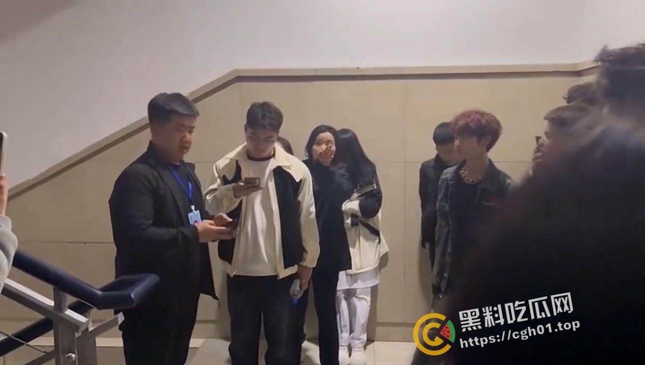 长春健康职业学院大瓜！学生们集体抗议学生会长期霸凌 这是黑社会啊 符合对大专东北银的客观印象  第4张