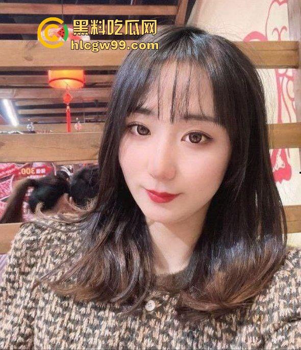 湖北大学研究生【封曦月】竟敢在私人影院强行猥亵，差点霸王硬上弓把人强奸，老板及时救场！  第5张