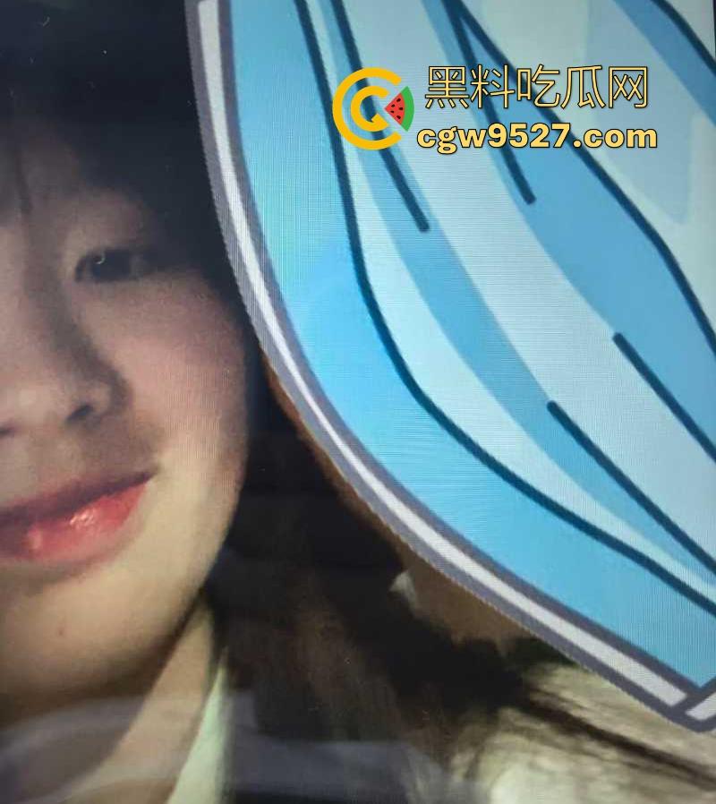 湖南师范学院00后【李小晴】做爱视频被男友曝光，巨乳翘臀画面露骨火辣，喜欢后入猛干淫水四溅！  第5张