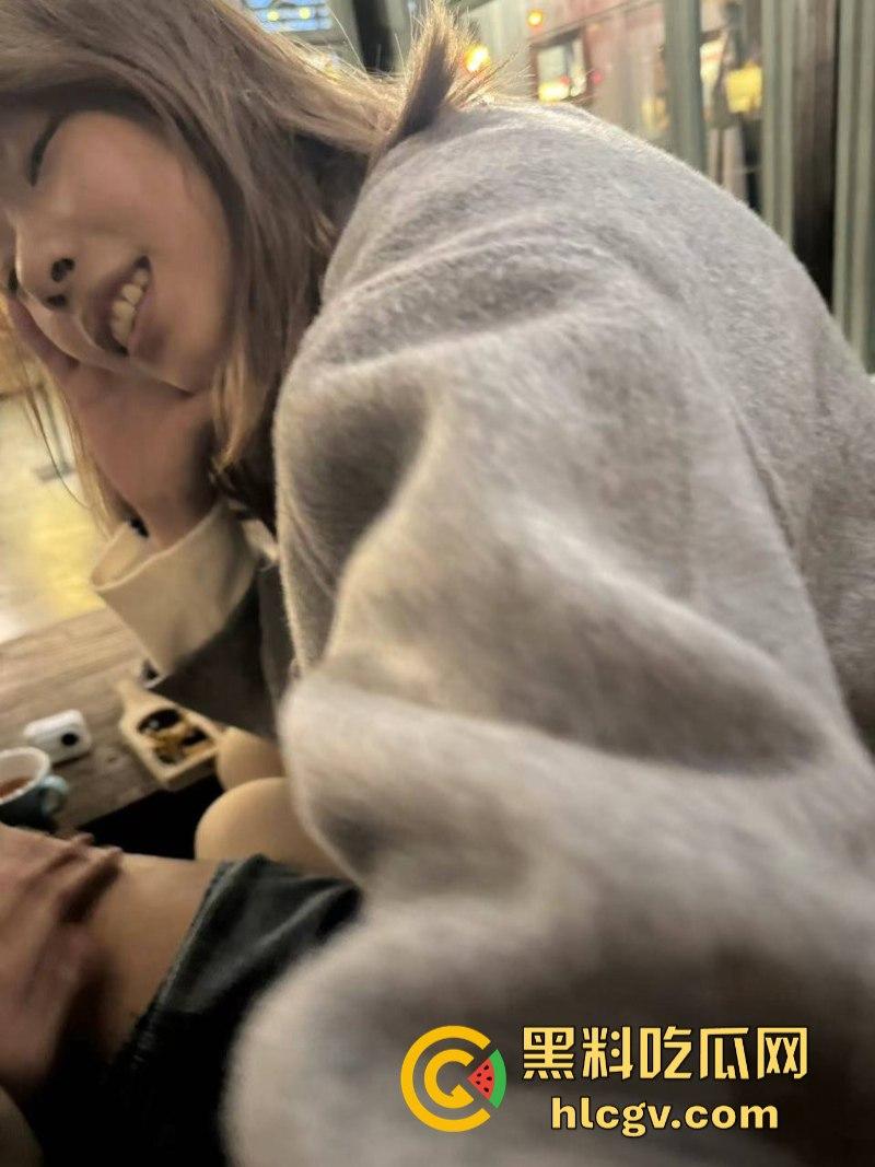 哈尔滨约炮大神 国庆节期间开房轮操数女 鸡巴都磨细了！  第30张