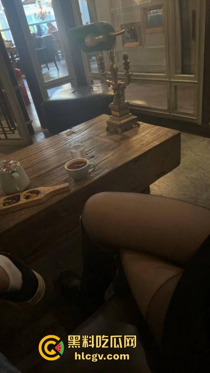 哈尔滨约炮大神 国庆节期间开房轮操数女 鸡巴都磨细了！  第31张