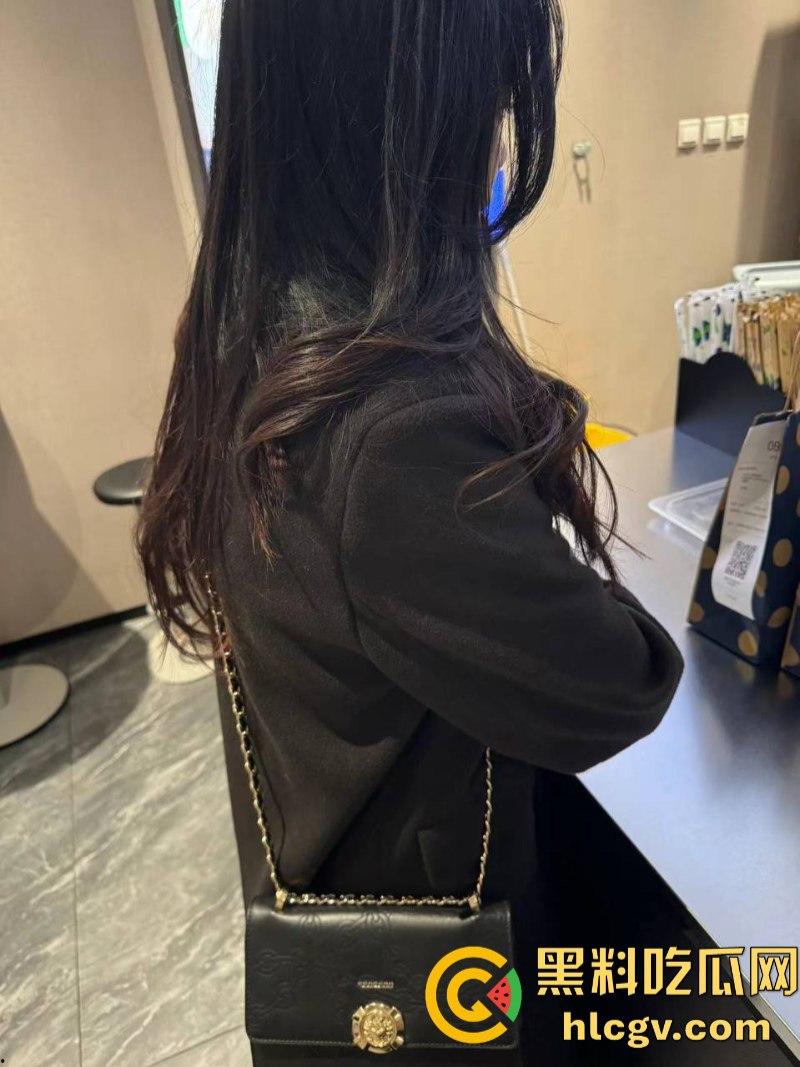 哈尔滨约炮大神 国庆节期间开房轮操数女 鸡巴都磨细了！  第34张