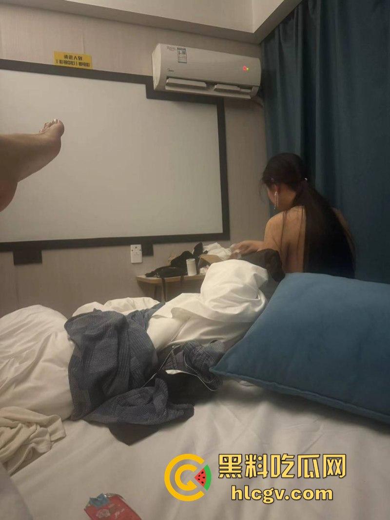 哈尔滨约炮大神 国庆节期间开房轮操数女 鸡巴都磨细了！  第50张