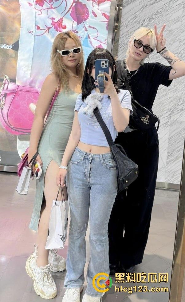 B站百万粉丝UP主『六二二同学』露脸自慰视频曝光！国内是cos国外福利姬，高潮喷白浆！  第17张