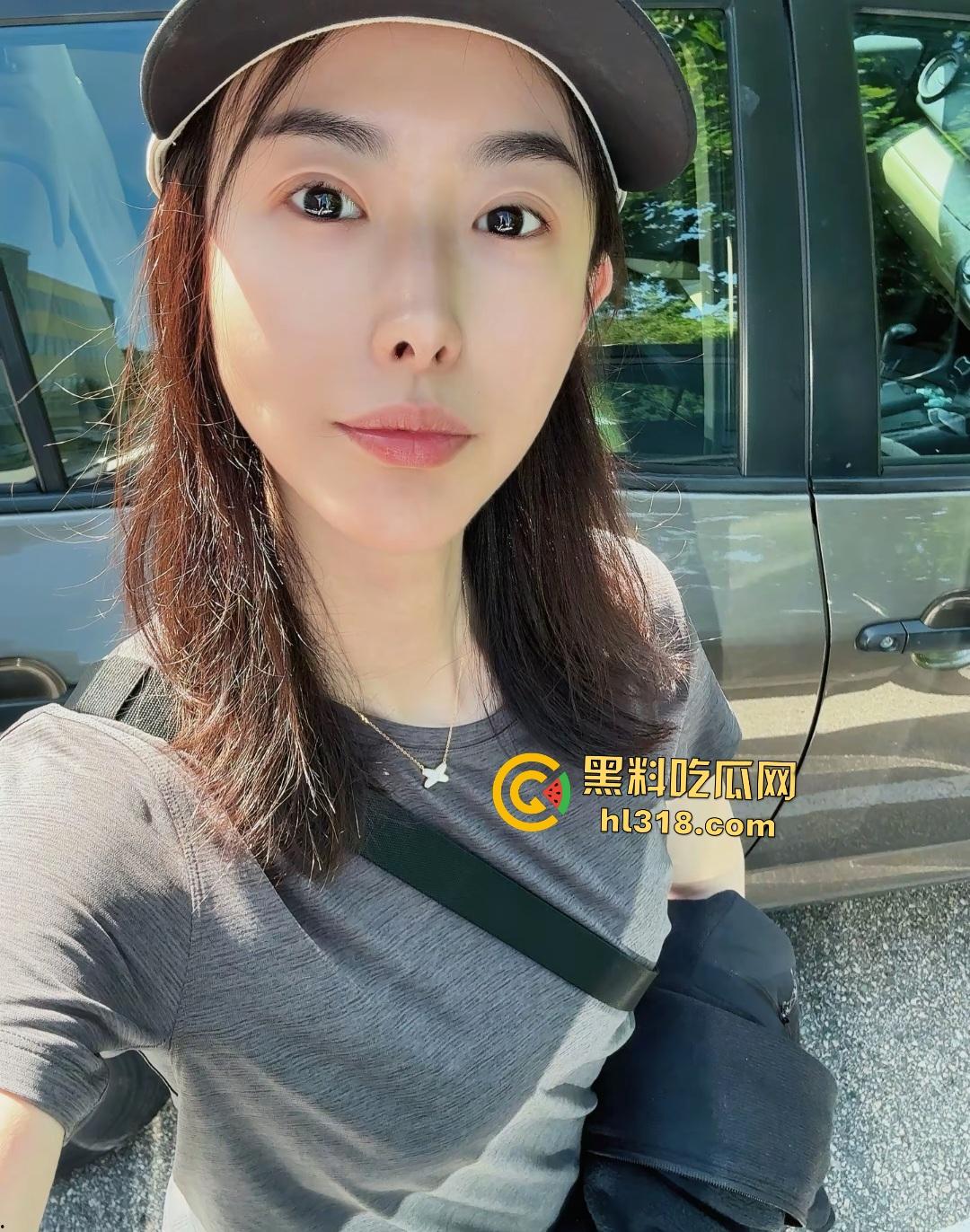 兽兽翟凌从模特到车模傍大款，因前男友操不够久被甩，啪啪视频报复流出，精液过了好久才从逼里流出来！  第2张