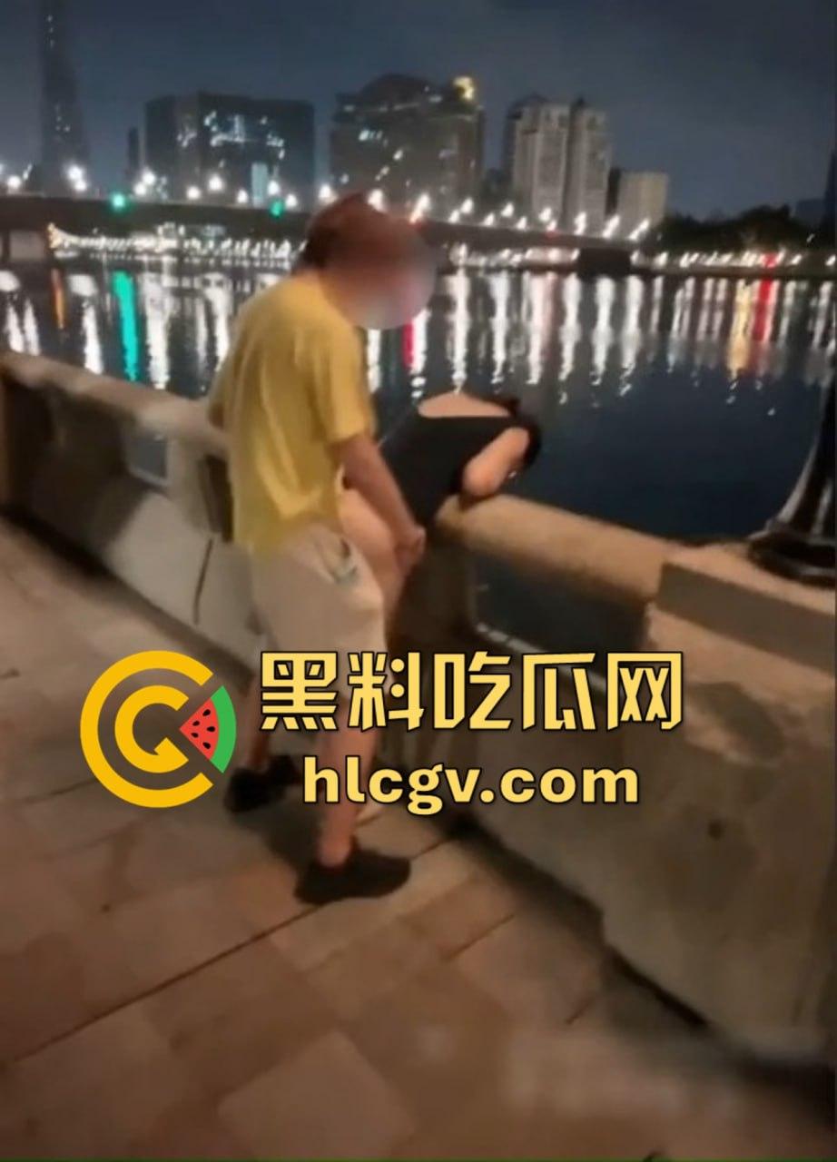 广州塔无套操B打卡骚操作！操B打卡猛如虎草到广州塔都黯然失色，兄弟化身提莫队长上岗随时喊撤！  第8张