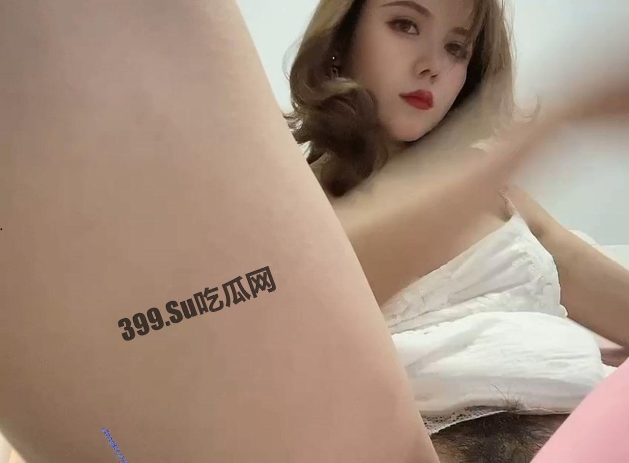 极品超高颜值反差巨乳美少妇 自慰、厕拍、车库露出 合集视频流出！超多水 每次都能爽上天  第7张