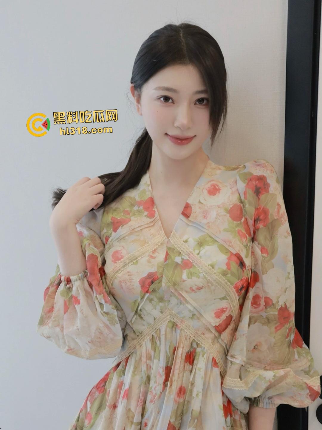 小红书博主【xxlhan】老公出差在广州找老黑狂操骚逼，黑鬼操的太猛，把少妇的脚都快压断了！  第2张