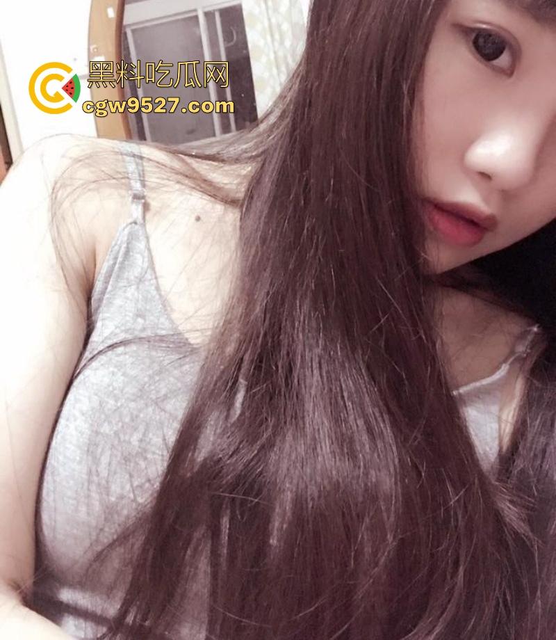 湖南师范大学【林晓莹】清纯D奶美女被男友无套爆操，主动撅臀后入，粉嫩馒头逼被操到红肿，私密视频曝光！  第2张