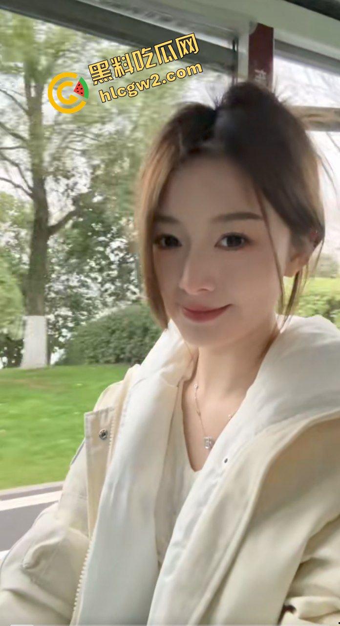 广东建设职业技术学院骚贱网红『小烊迷茫了』与富二代男友高档酒店激情做爱！独家曝光流出！  第2张