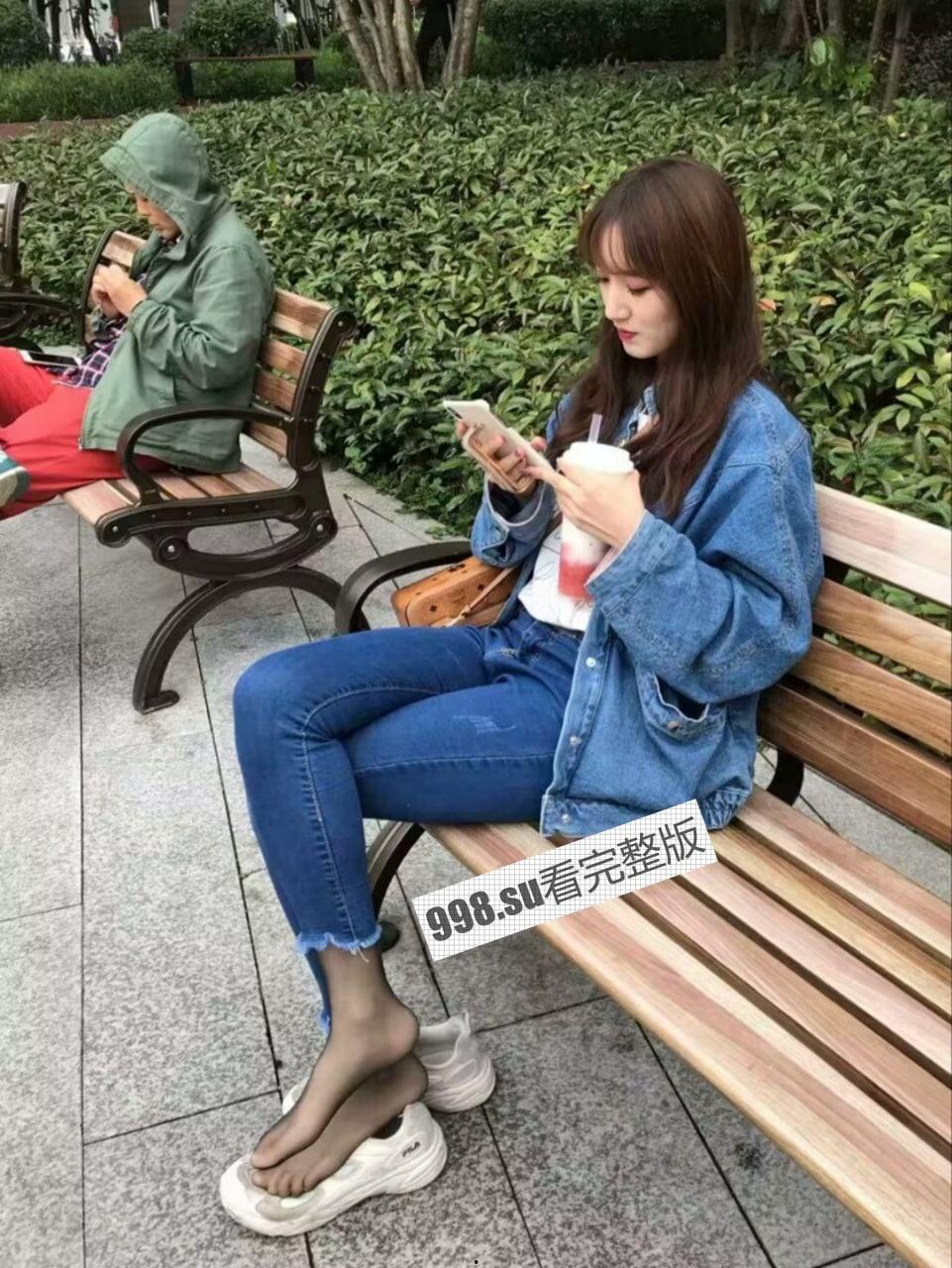 南昌大学经管学院大瓜 清纯校花商场试衣间性爱视频曝光  第3张