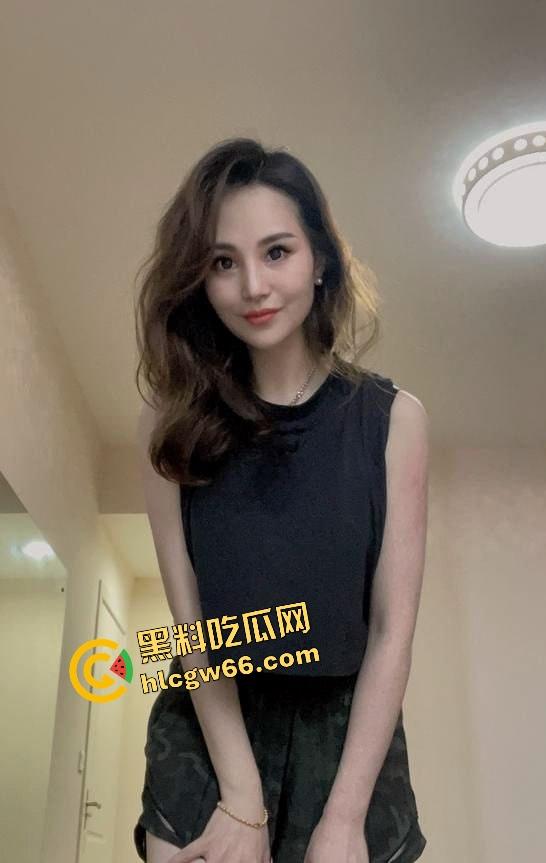 达州极品少妇【吴小倩】背着男友约炮录像，骚逼被操到戴痛苦面具，男友怒放全网！  第4张