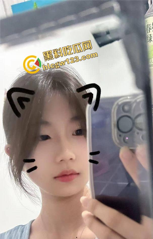 四川绵阳JK前女友私密片曝光『王涵宣』反差骚到爆,蜡烛皮鞭震动棒调教成精,淫叫像唱戏! 第1张 四川绵阳JK前女友私密片曝光『王涵宣』反差骚到爆,蜡烛皮鞭震动棒调教成精,淫叫像唱戏! 第1张