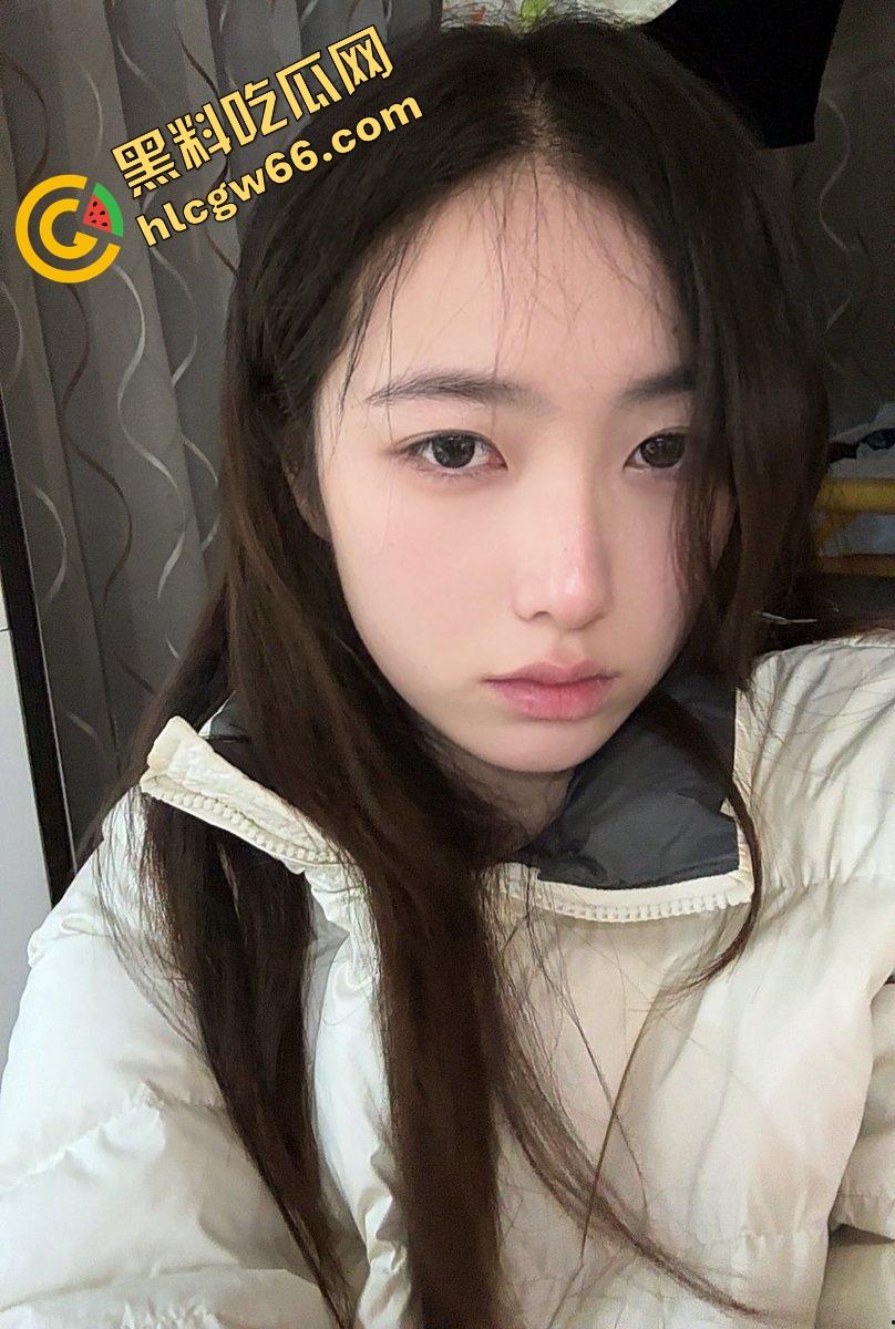 舔六千块只换来一个我睡前想你,上海仙女榨干门槛哥,撩到上头被吊半年,送完六千连逼毛都没见着! 第3张 舔六千块只换来一个我睡前想你,上海仙女榨干门槛哥,撩到上头被吊半年,送完六千连逼毛都没见着! 第3张