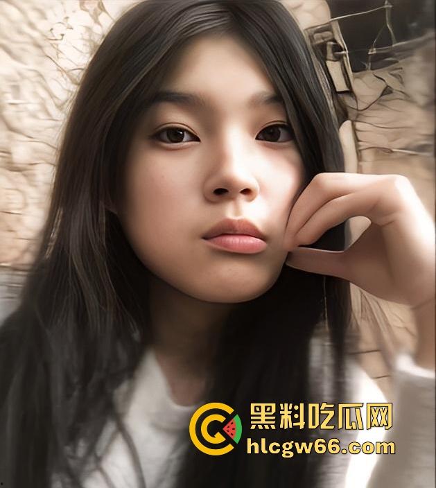 广西农村学生妹 付辛琳 遭金主远程调教 在自家菜地里惊险裸奔的视频被曝光 任务完成度很高！  第1张