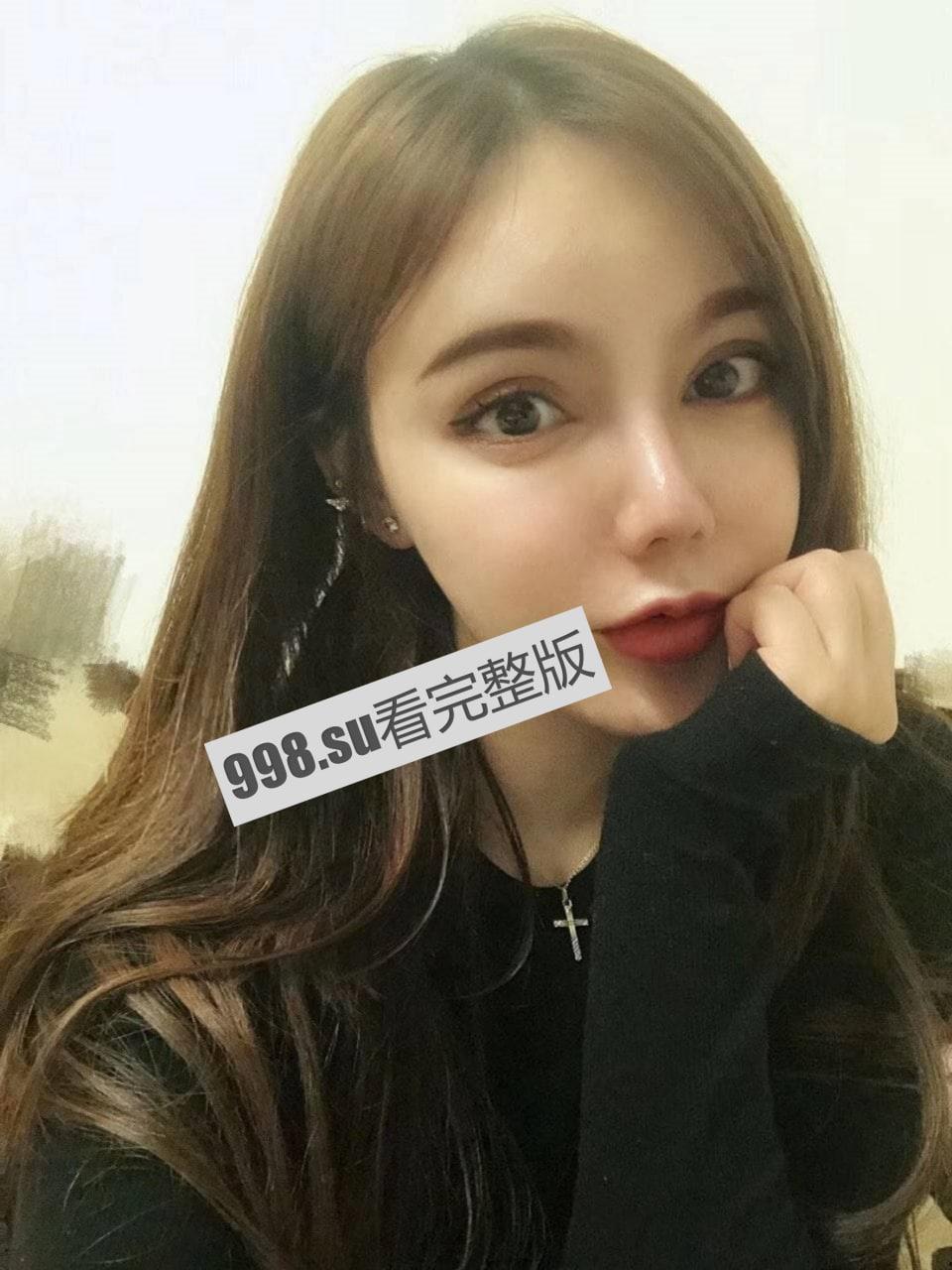 武汉大学新闻传播学李依玲 约炮视频被男方随意流传  第3张