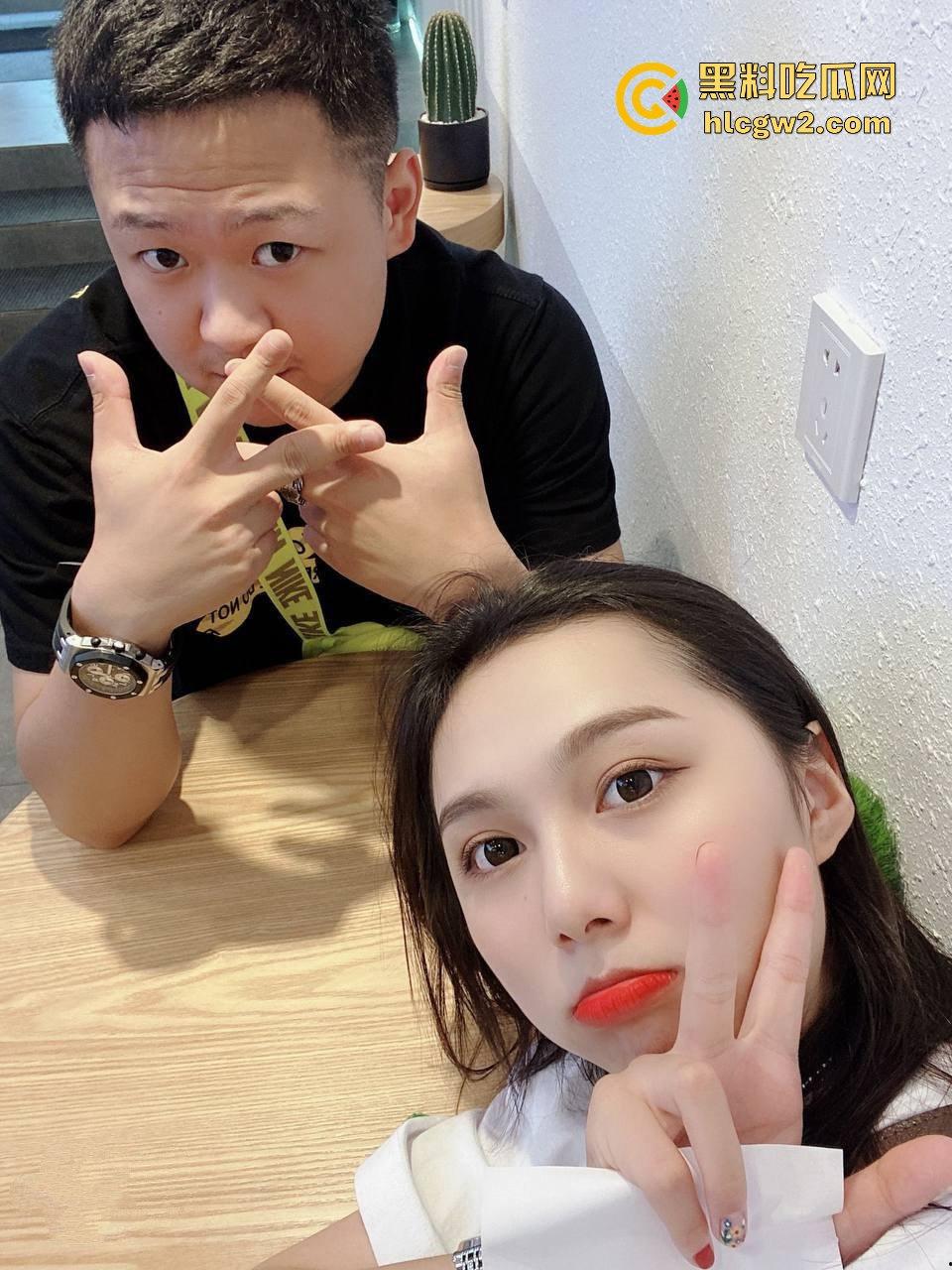 山西太原15中实习教师【童佳琪】骚浪视频泄露 私密视频中跪舔肉棒被操哭，娇喘浪叫浪得像条狗！  第12张